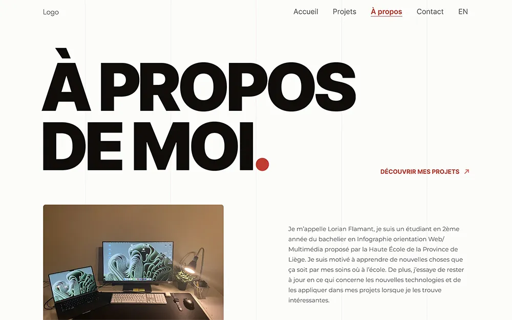 Capture d'écran du dessus de la page à propos de mon portfolio